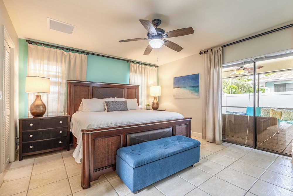 Private Pool Sunroom Beach Escape at Manatee - photo 8