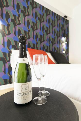 Genesi Suites