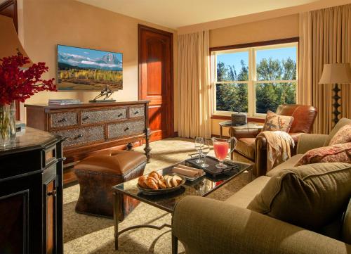 Rustic Inn Creekside - photo 53