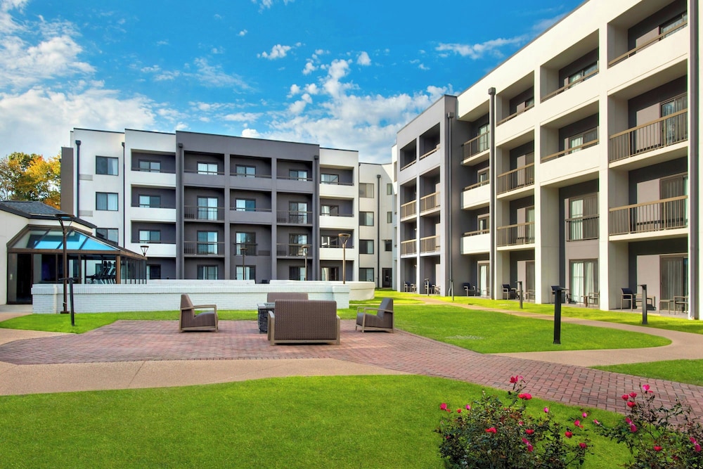 Courtyard by Marriott Rye - photo 47