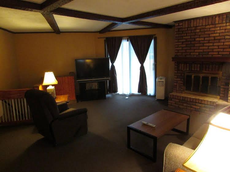 The Lake George Inn - photo 15