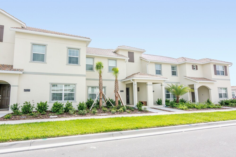 5 Bedrooms 4 Bathrooms Storey Lake 2373 Rt - photo 63
