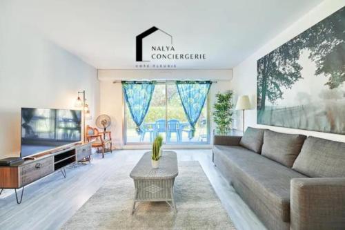 Charming 2br Private Garden 5mintobeach Deauville in Deauville, France