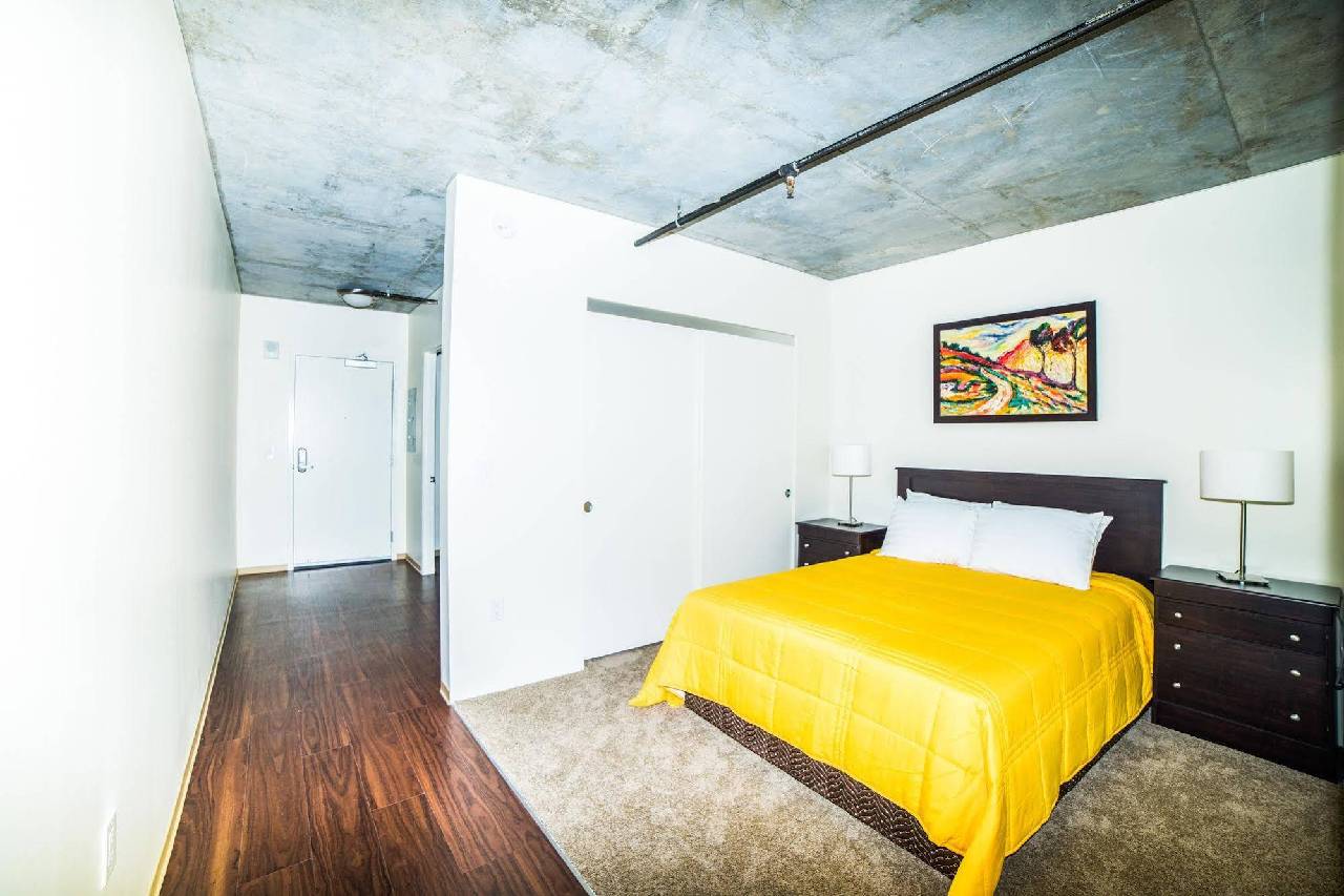 Hollywood Panorama Suites - photo 13