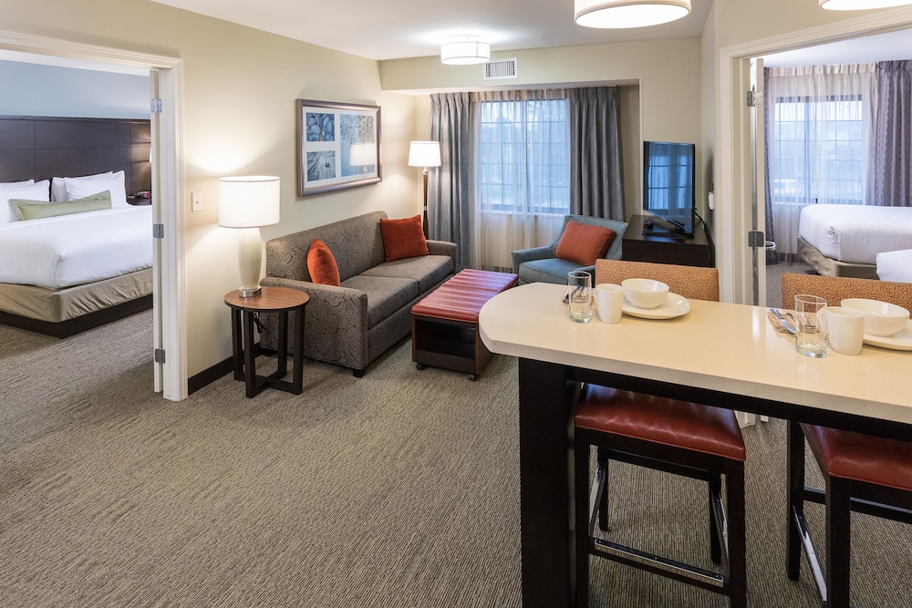 Staybridge Suites Omaha West by IHG - photo 7