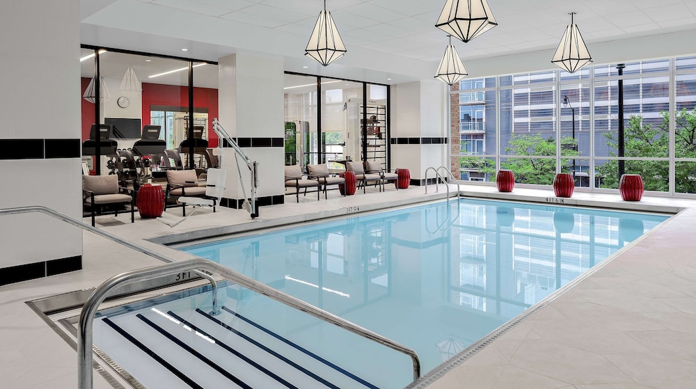 Hampton Inn Chicago McCormick Place - photo 26