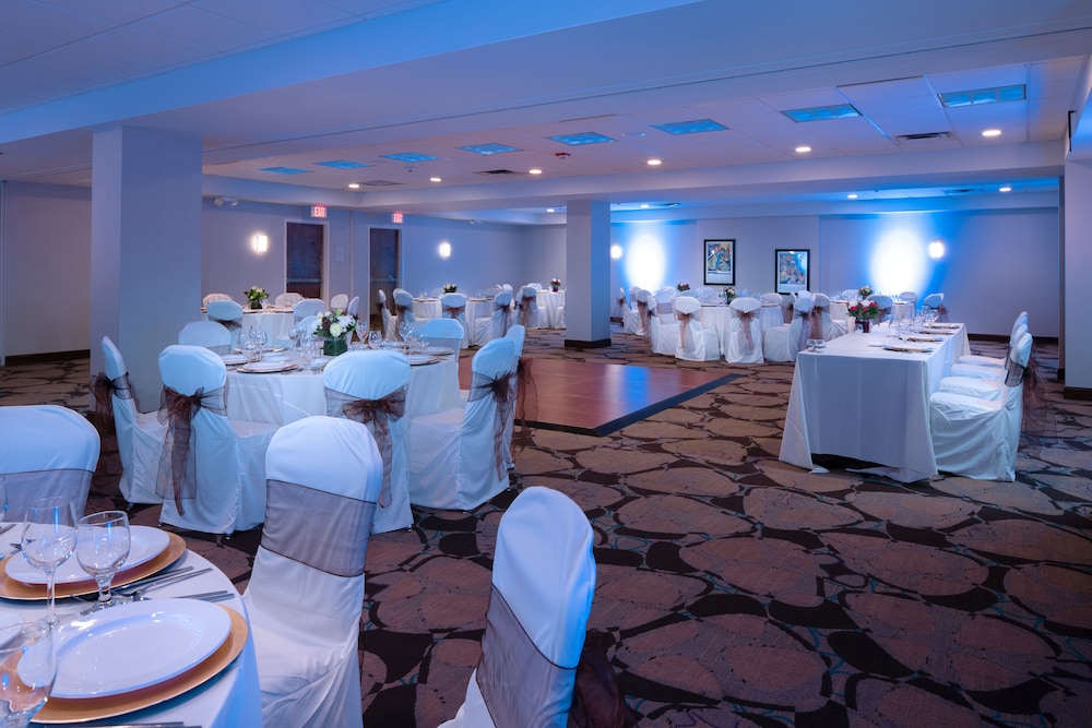 Crowne Plaza Memphis Downtown by IHG - photo 58