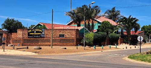 Gae la boroko @legodi's - last minute hotel in Brakpan