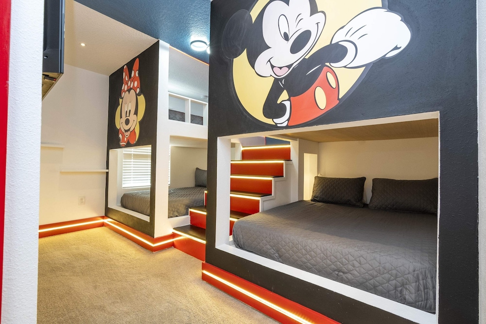Marvelous 3Bd Close To Disney W Gameroom @ 3409 - photo 7