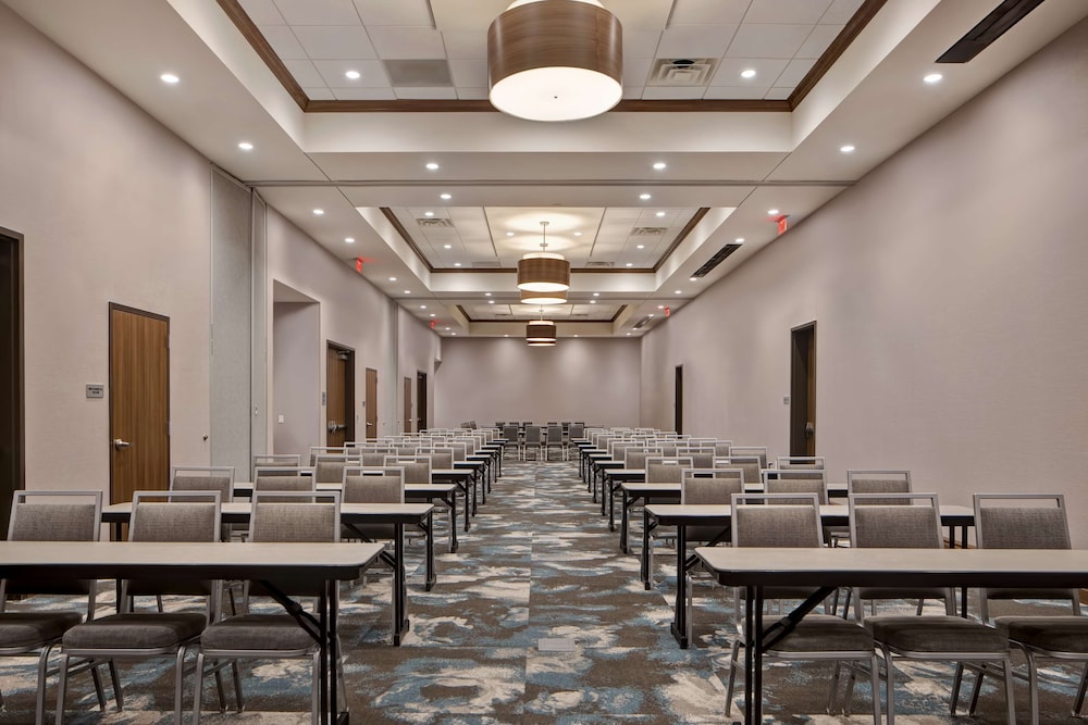 Hilton Garden Inn Summerville - photo 48