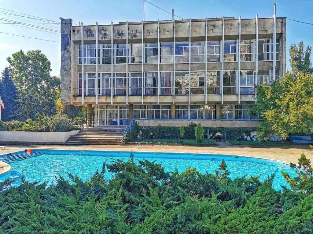 Chaika Hotel - carbon neutral hotel in Unknown City
