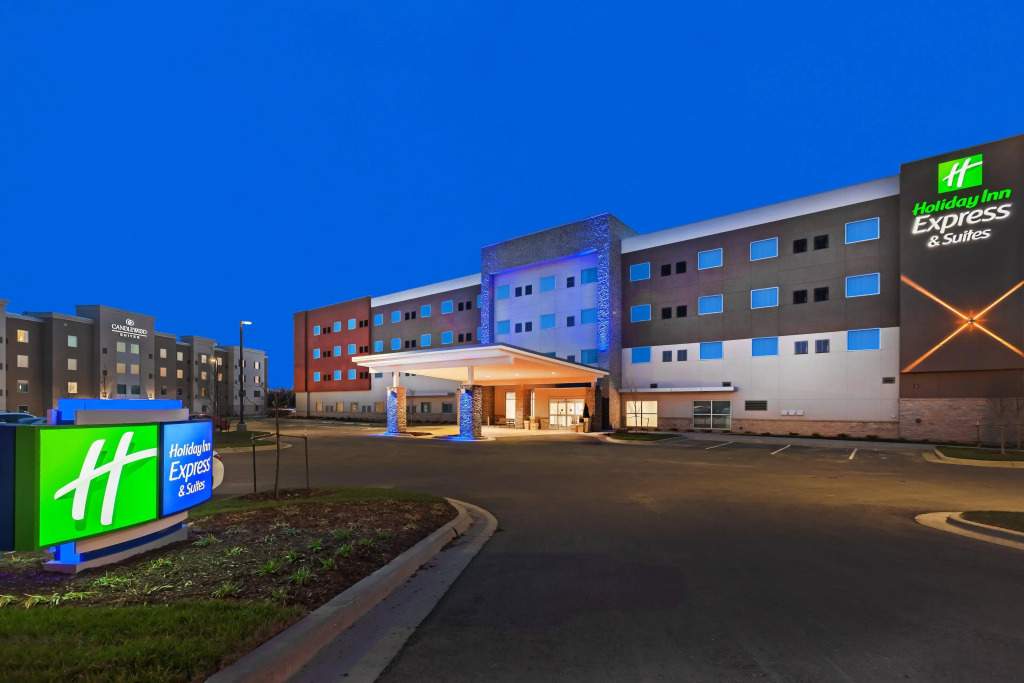 Holiday Inn Express & Suites Lenexa Overland Park Area by IHG in Lenexa, United States