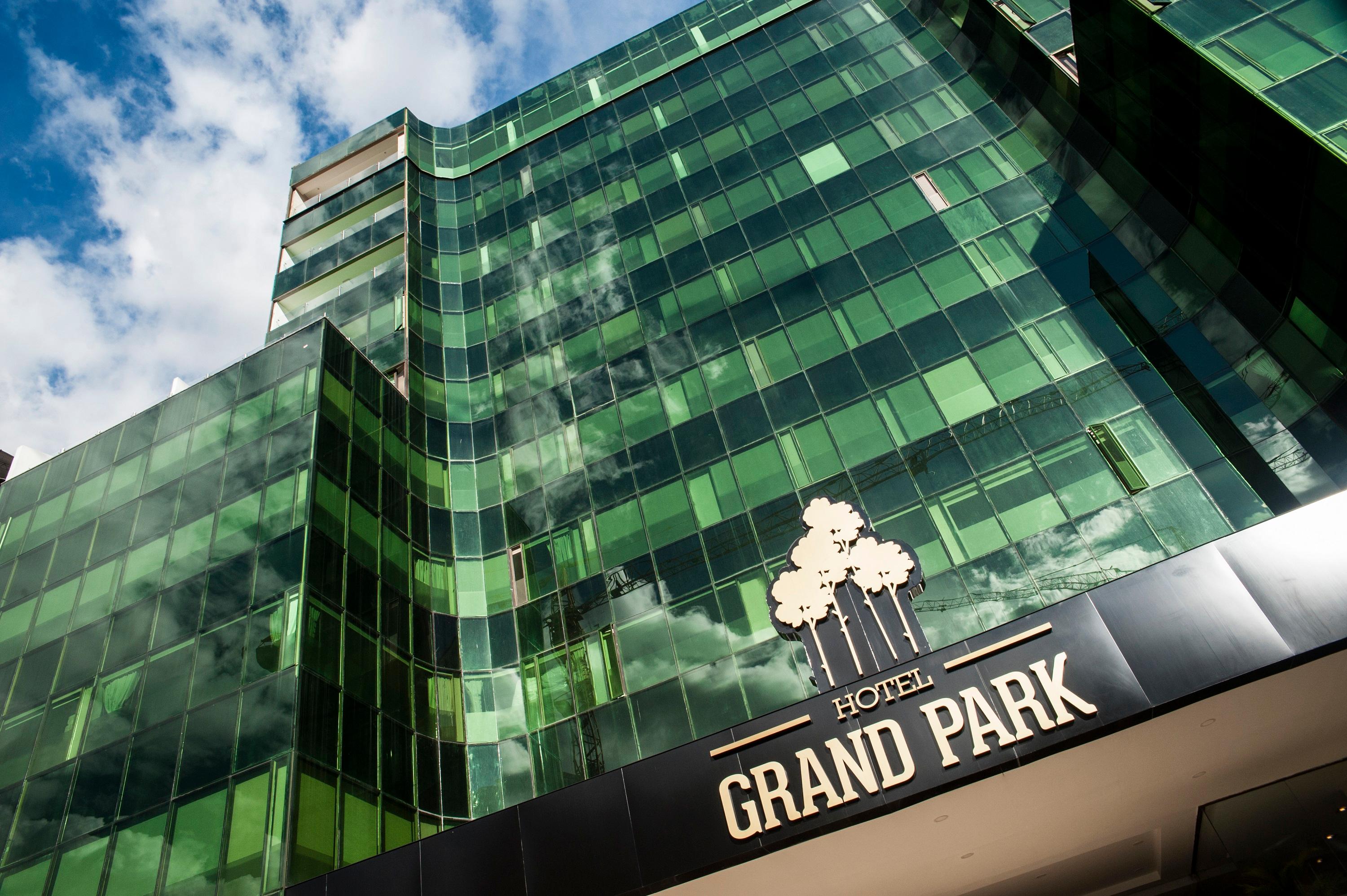 Hotel Grand Park