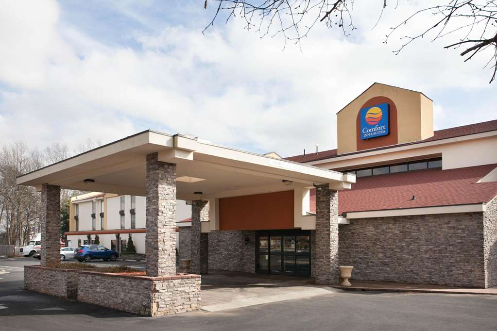 Comfort Inn & Suites Statesville Mooresville - photo 4