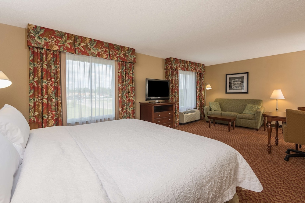Hampton Inn & Suites Florence North I 95 - photo 16