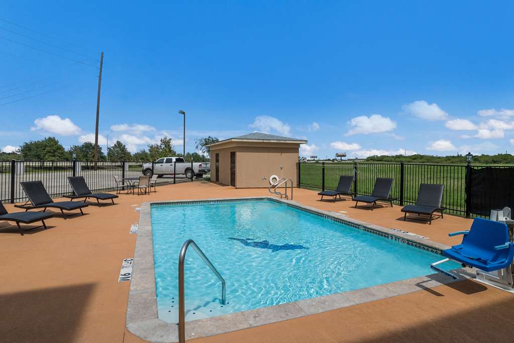Comfort Inn & Suites Victoria North - photo 38