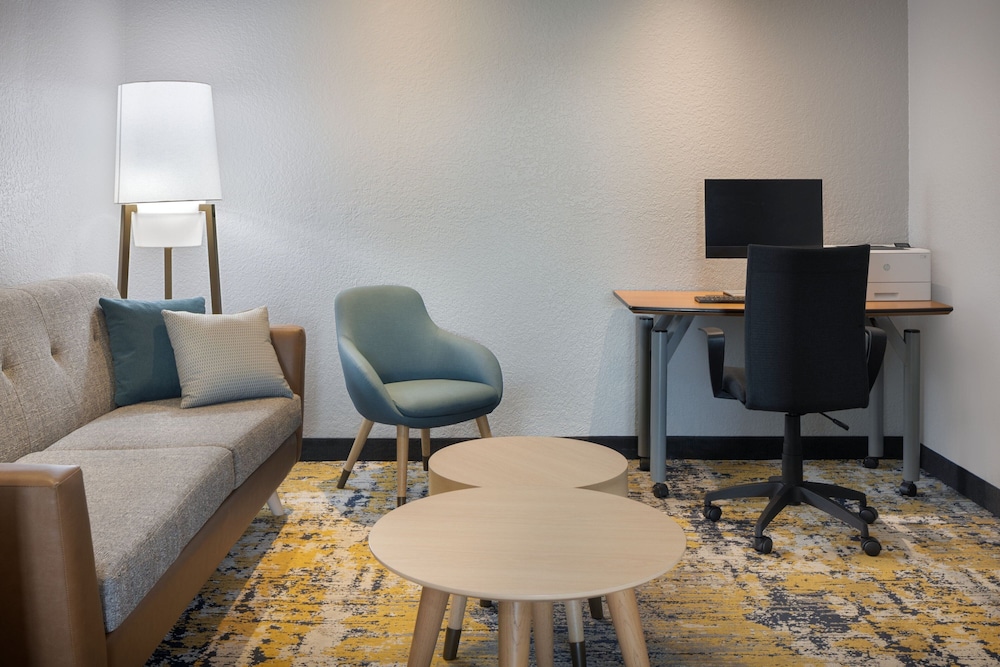 TownePlace Suites by Marriott Orlando East UCF Area - photo 45