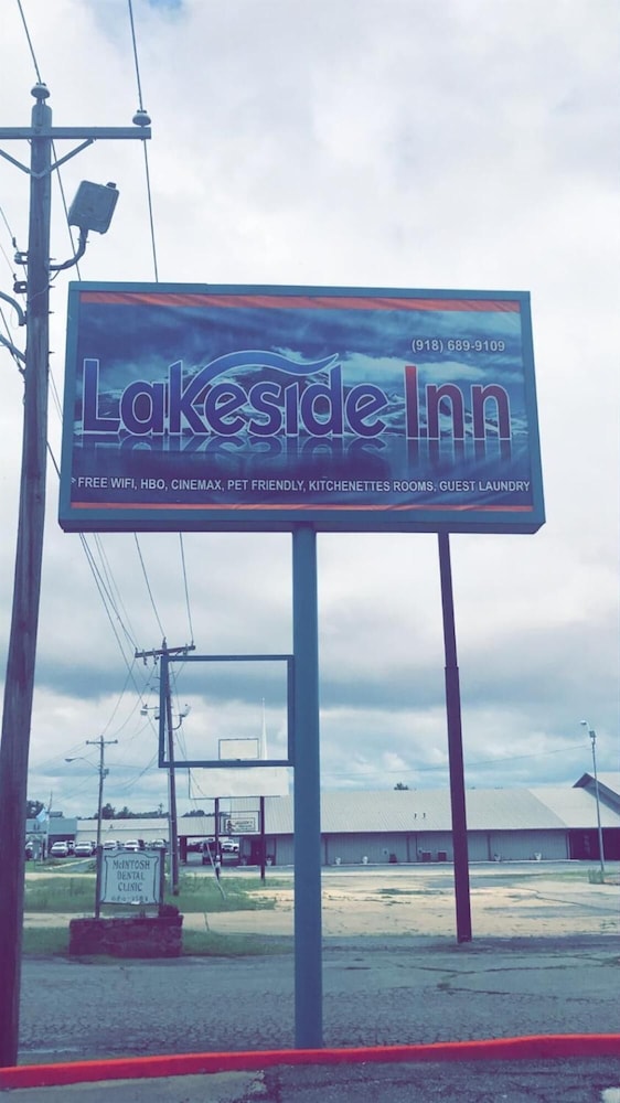 Lakeside inn - photo 18