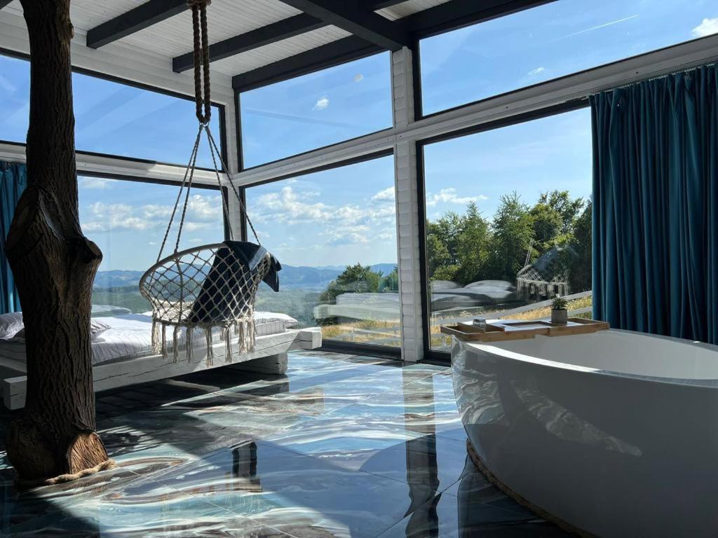 Cabana Exclusivista Wild Spa Apuseni in Unknown City, Romania