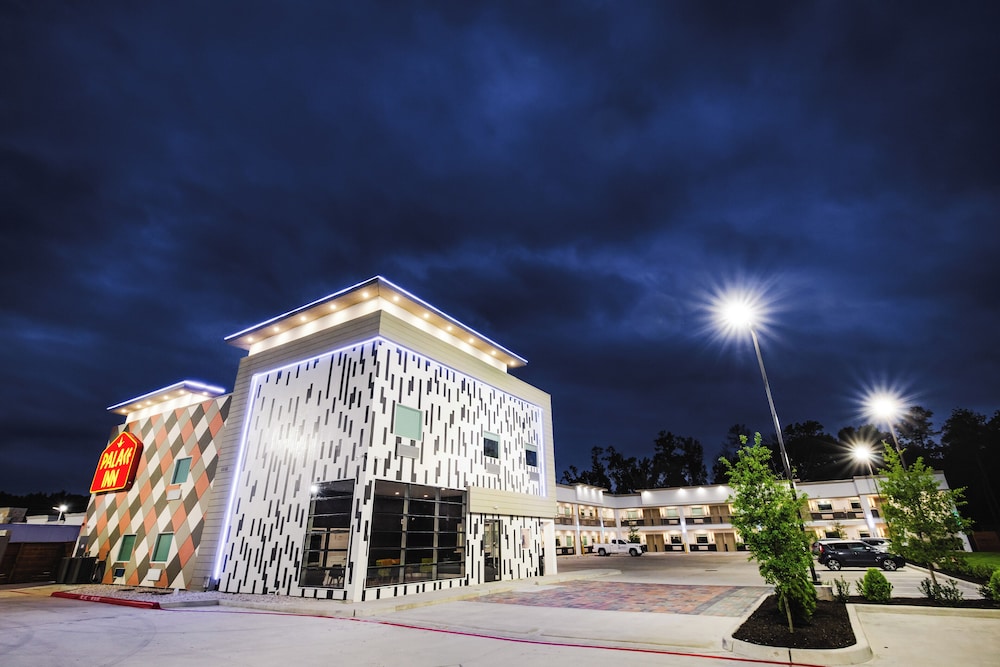 Palace Inn — hotel near George Bush Intercontinental Airport