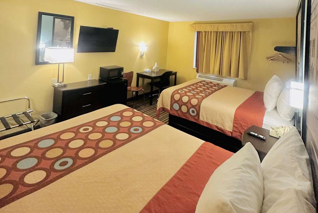 Super 8 by Wyndham Warrenton - photo 25