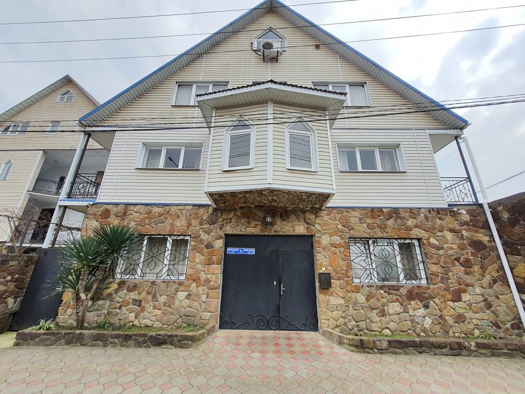 Uyutnyj dom - last minute hotel in Sochi