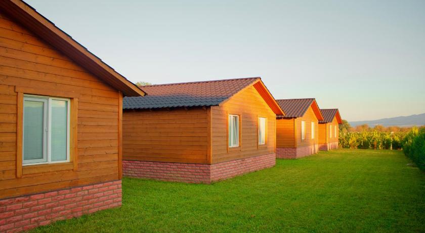 Finca Idoize Camping Hotel