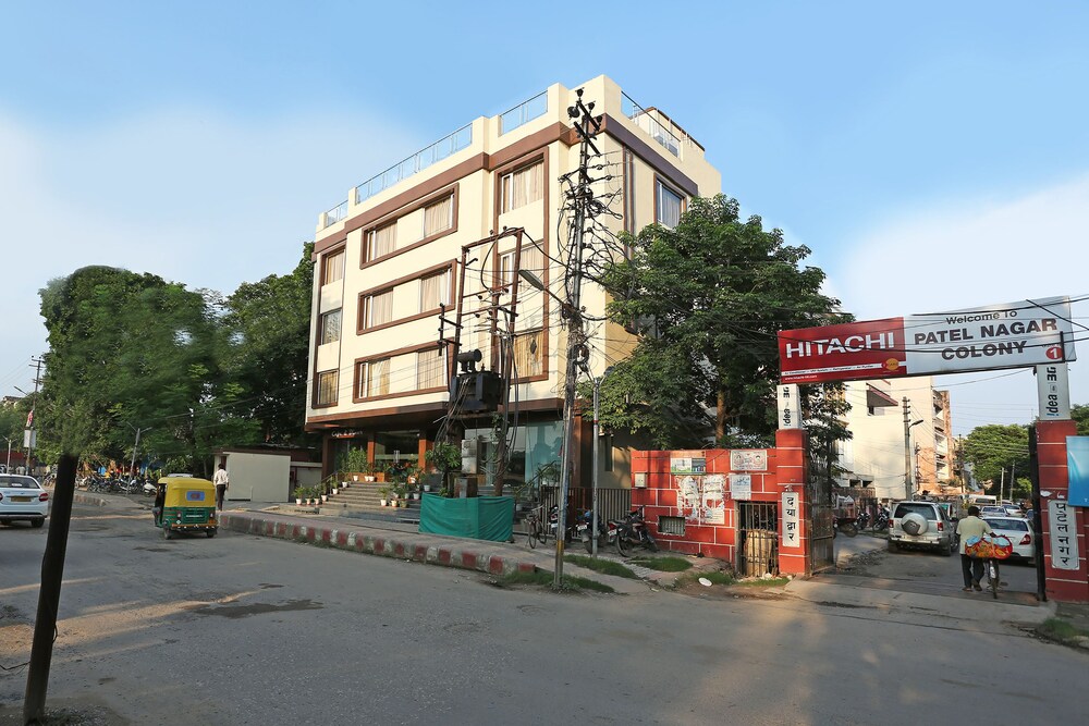 Capital O 18921 Hotel Yelchiko in Varanasi, India