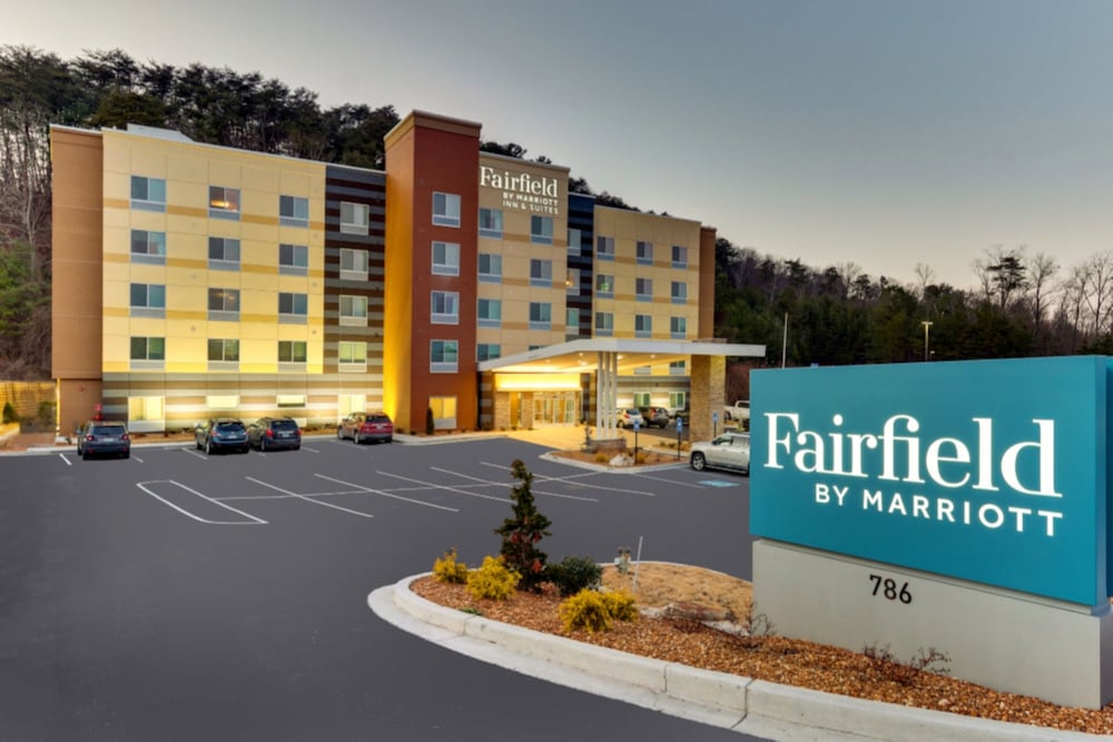 Fairfield Inn & Suites by Marriott Dalton - photo 24