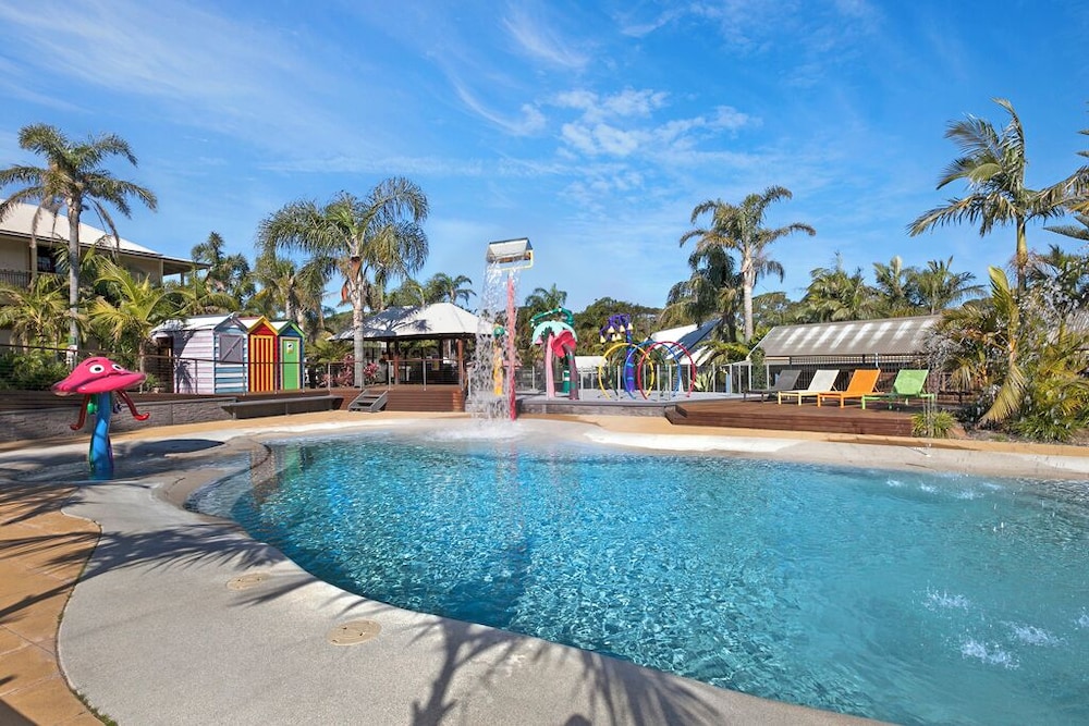 Wairo Beach Holiday Park — 4-Star Luxury Hotel in Ulladulla, Australia