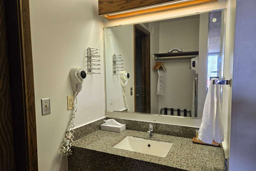 Travelodge by Wyndham Oakley - photo 12