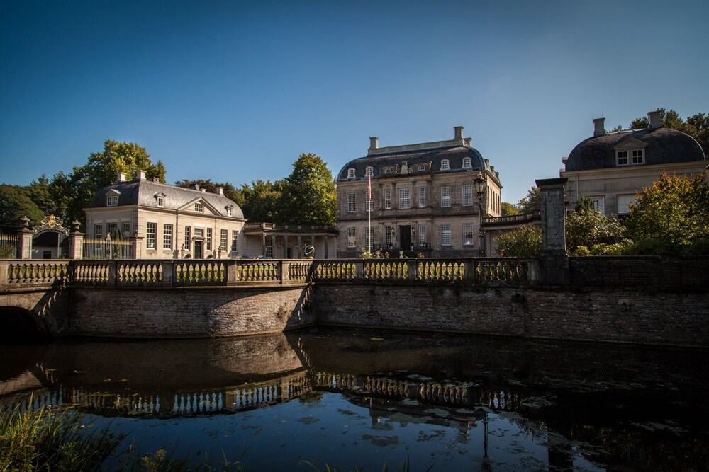 Landgoed Huis de Voorst — 4-Star Luxury Hotel in Eefde, Netherlands