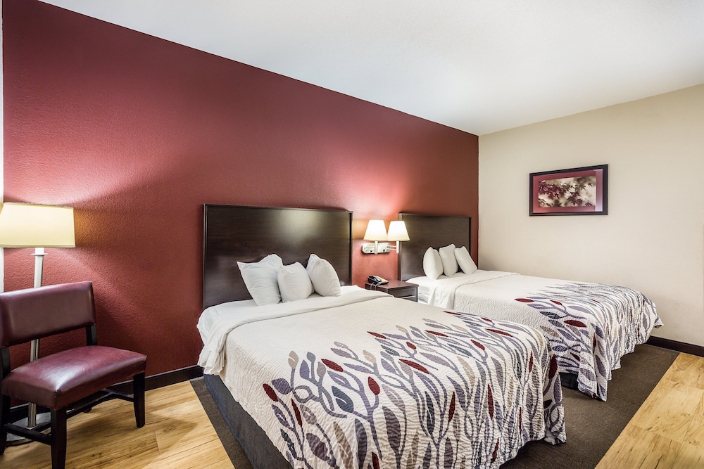 Red Roof Inn St Louis Troy IL - photo 7