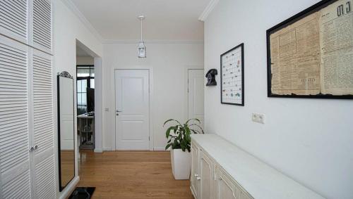 Superior 2BR Apartment In Vake By Wehost