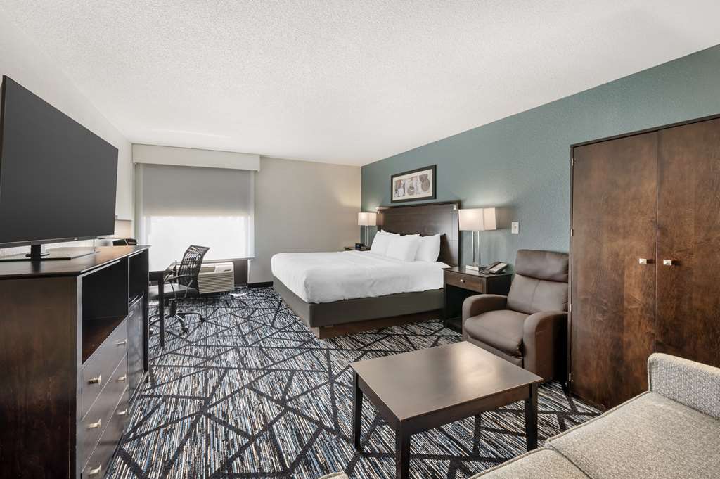 Best Western Plus Anderson - photo 14