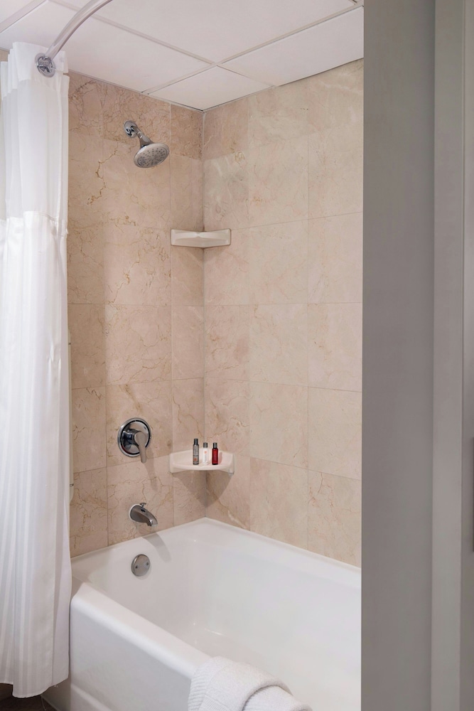Irvine Marriott - photo 25