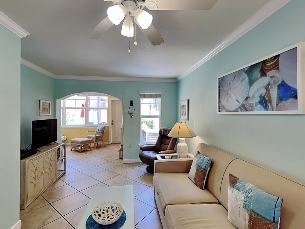 Barefoot Beach Resort F 105 - photo 7