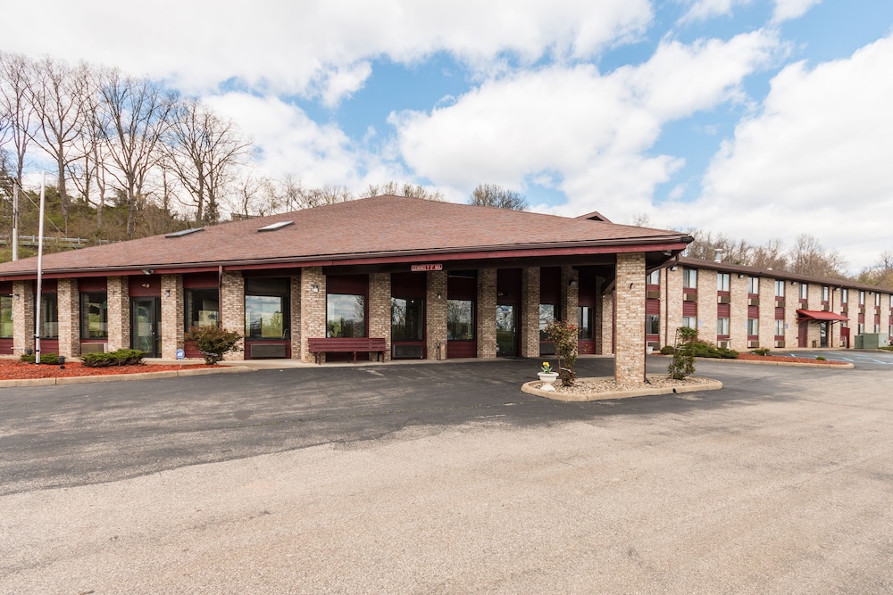 Quality Express Inn & Suites - photo 41