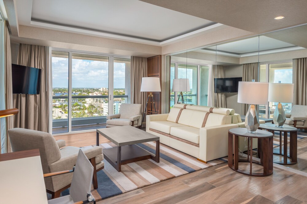 Private Residences at Conrad by LRMB - photo 15