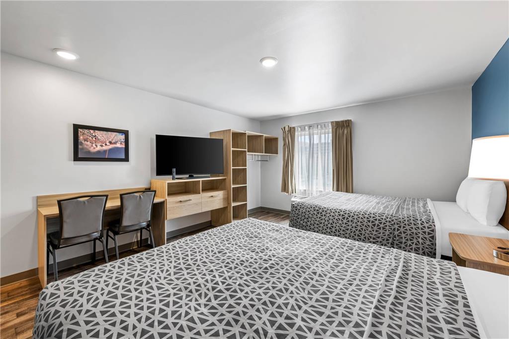 WoodSpring Suites Winston Salem near Hanes Mall - photo 17