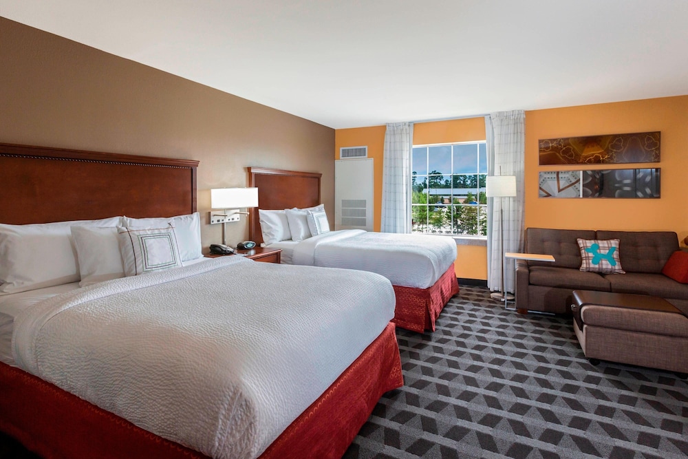 TownePlace Suites by Marriott Houston North Shenandoah - photo 6