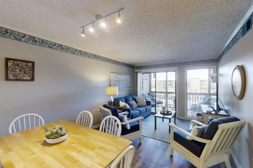 Tilghman Beach & Racquet 259 — 4-Star Luxury Hotel in Myrtle Beach, United States