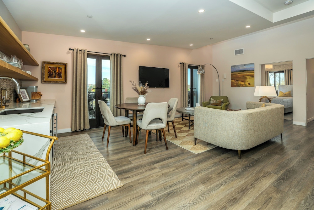 The Lofts at The Market - photo 23