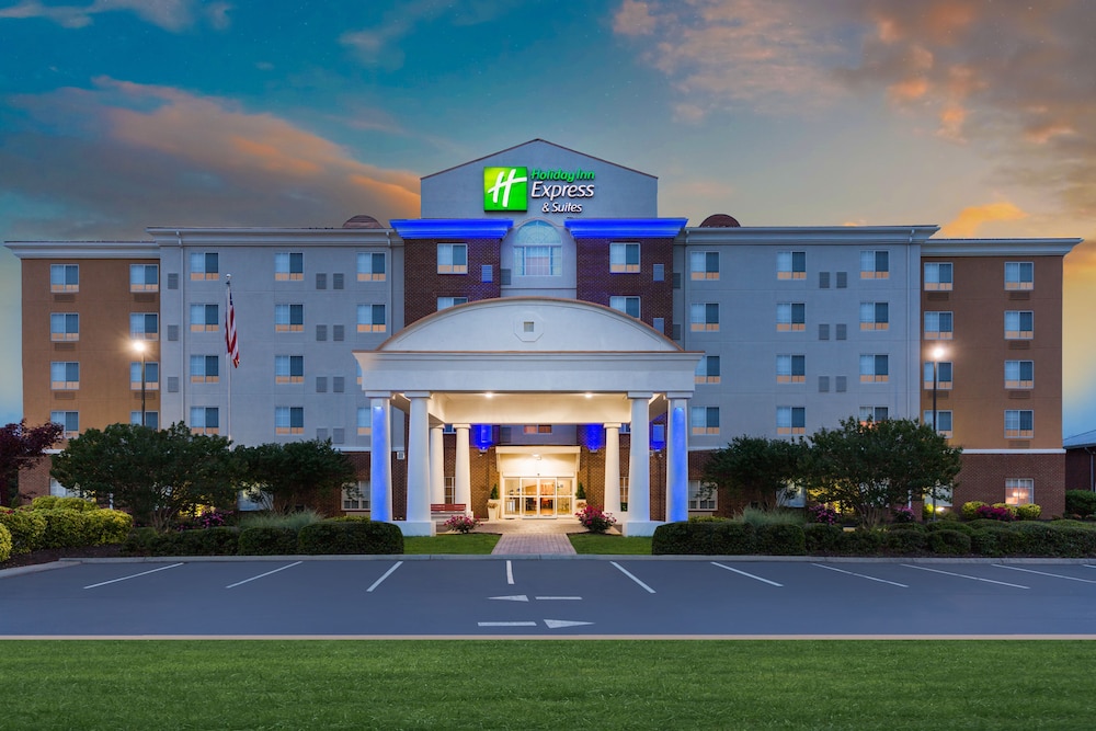 Holiday Inn Express and Suites Petersburg Fort Lee by IHG — hotel in Petersburg