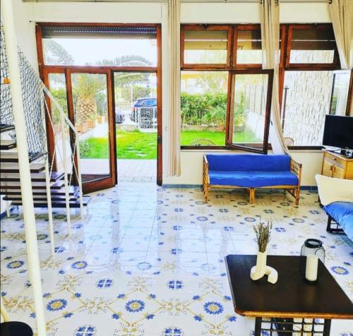 Villa Azzurra — 4-Star Luxury Hotel in Gaeta, Italy