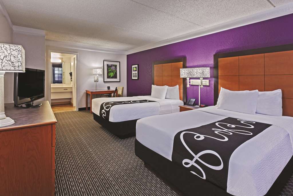 Travelodge by Wyndham Houston Cy Fair - photo 11
