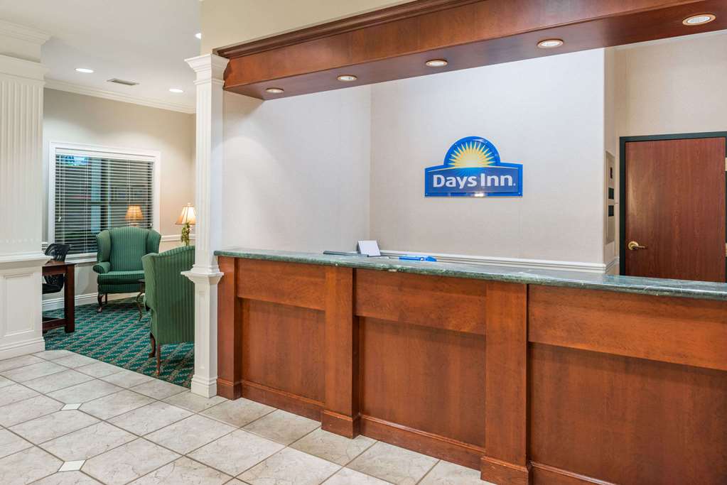 Days Inn by Wyndham Paducah - photo 4