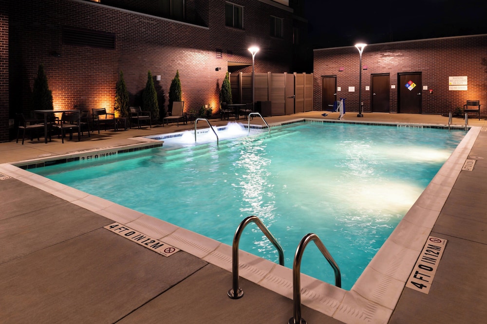 Courtyard by Marriott Charlotte Northlake - photo 16