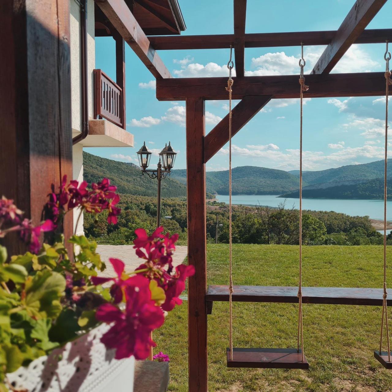 Eco Lodge St Ignatius Еко лодж Игнажден — 4-Star Luxury Hotel in Debelets, Bulgaria