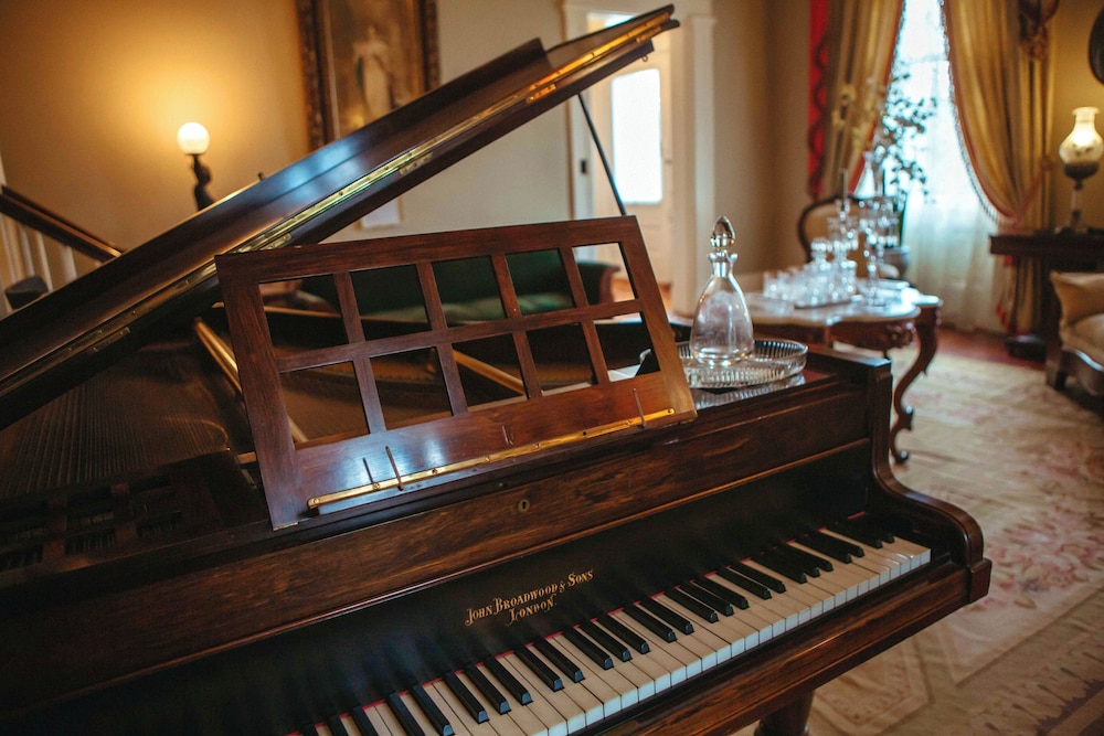 Anchuca Historic Mansion & Inn - photo 129
